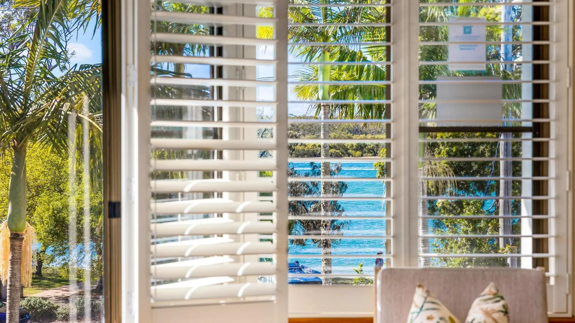 Apartment Noosa River Gem, A Slice Of Paradise By The Water Noosaville Australia